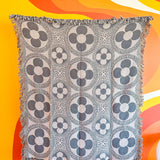Black and White Flower Woven Throw Blanket